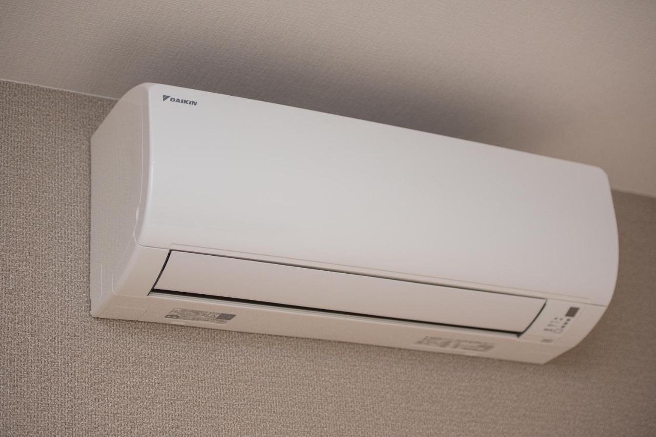 Toyotomi Inn 難波高津 Osaka Exteriör bild