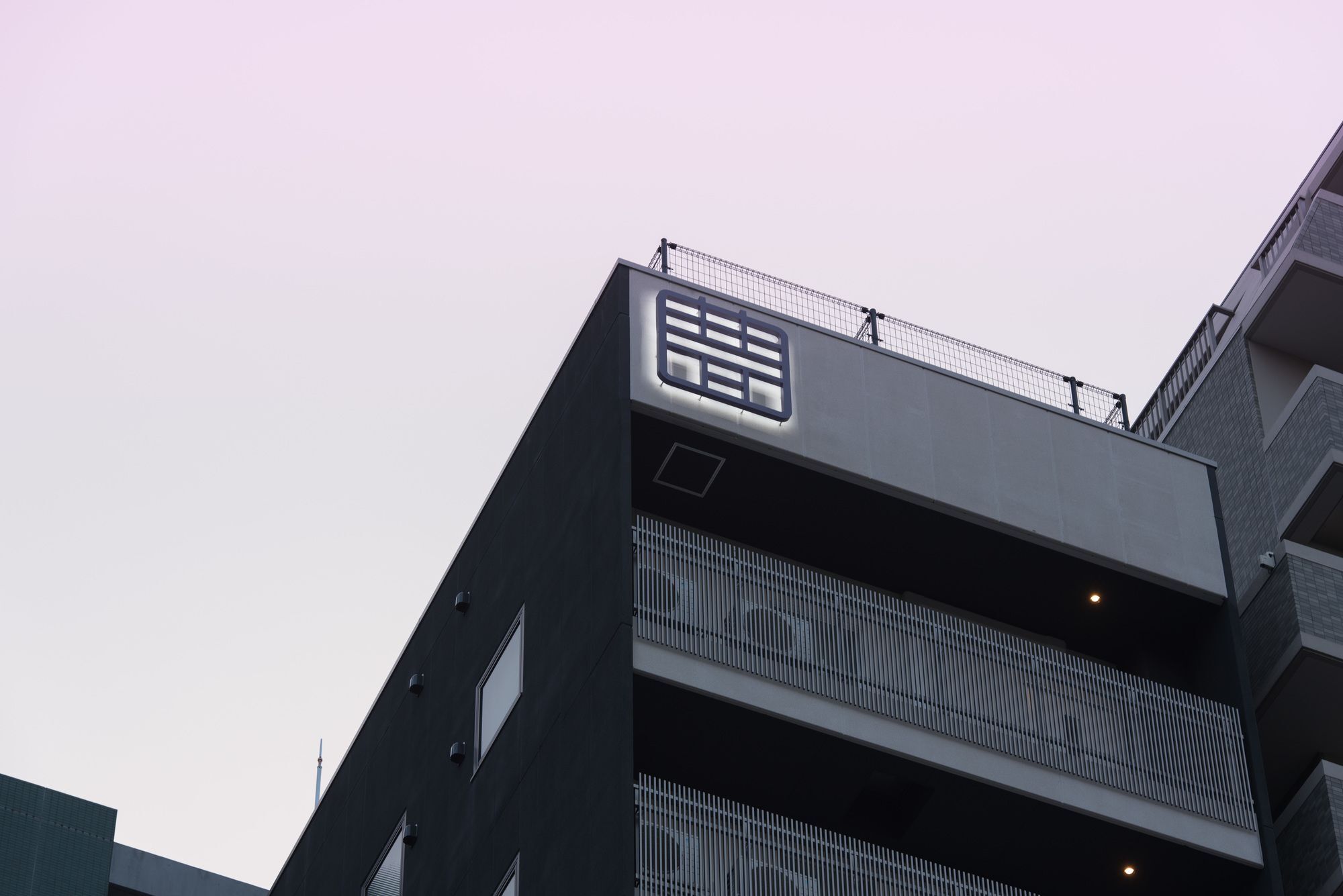 Toyotomi Inn 難波高津 Osaka Exteriör bild